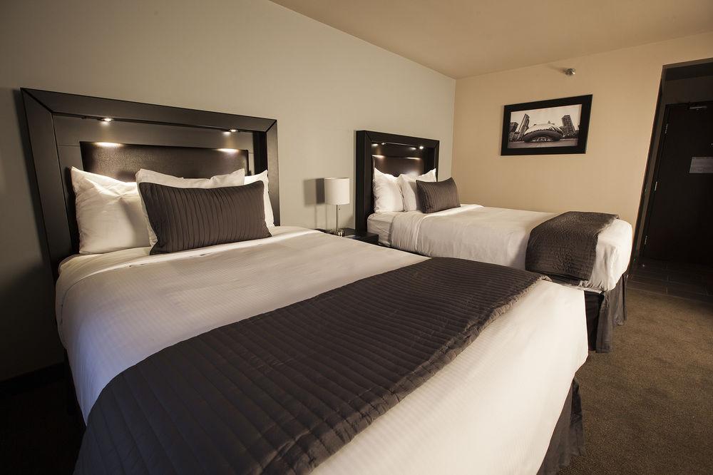Baymont By Wyndham Glenview Hotel Екстериор снимка