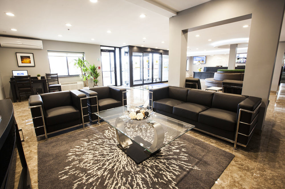 Baymont By Wyndham Glenview Hotel Екстериор снимка
