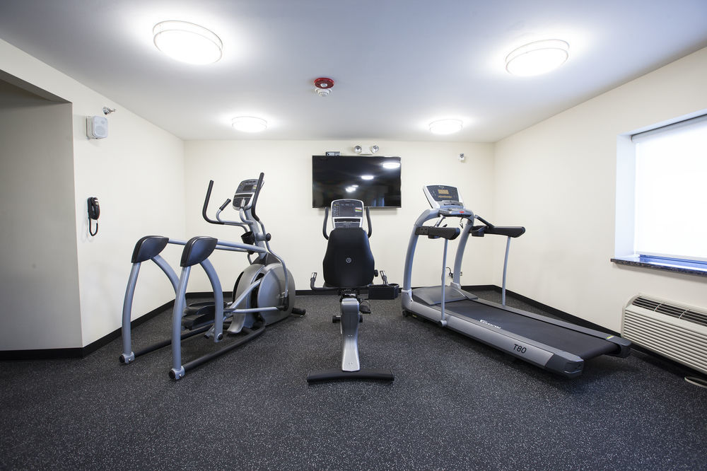 Baymont By Wyndham Glenview Hotel Екстериор снимка